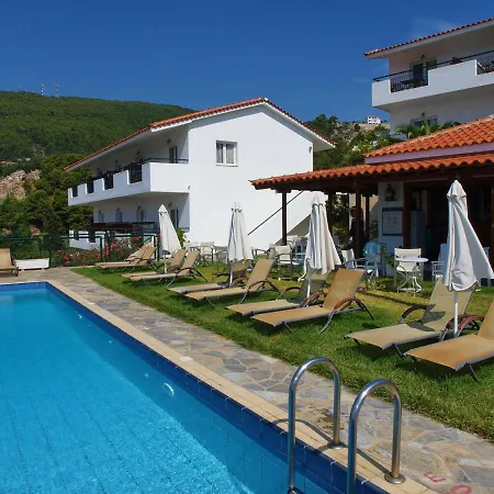Palmyra M Ammos * Skiathos Town