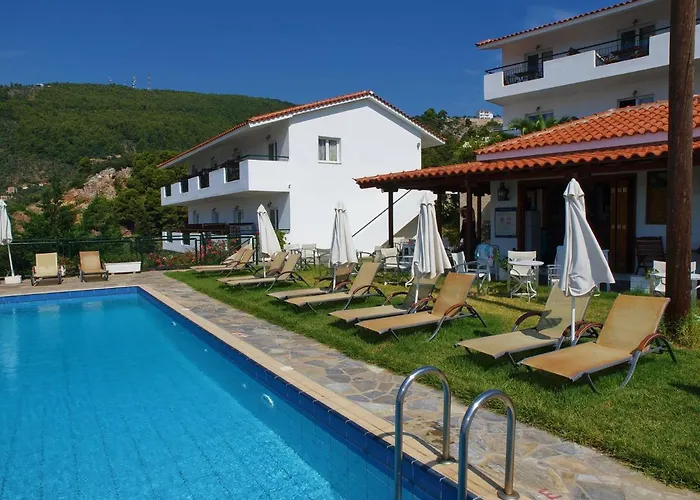 Palmyra M Ammos * Skiathos Town