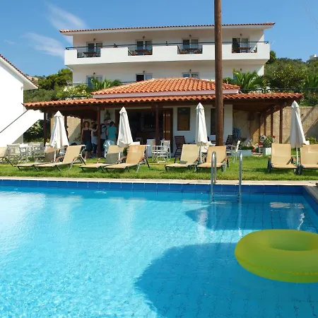 Palmyra M Ammos Apartahotel Skiathos